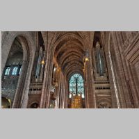 Liverpool Cathedral, photo by Miguel Mendez on Wikipedia,3.jpg
